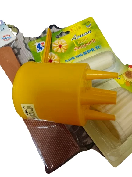 Mold set of 4 Roti Jala, Semperit, Kuih siput and Tart ( desserts and savoury) - Image 4 of 4