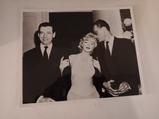 RARE VINTAGE PHOTOGRAPH MARILYN  MONROE JOE DIMAGGIO & ARTHUR MILLER