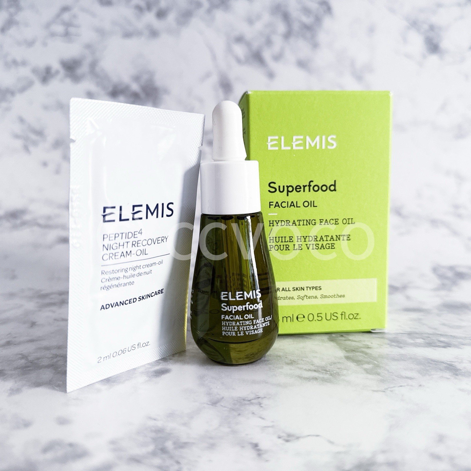 ELEMIS Superfood Hydrating Face Oil 15ml with Free Peptide Sample