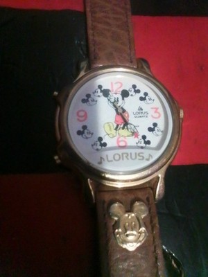 Vintage Lorus Walt Disney Musical Mickey Mouse Working Watch V422-0010 Thailand