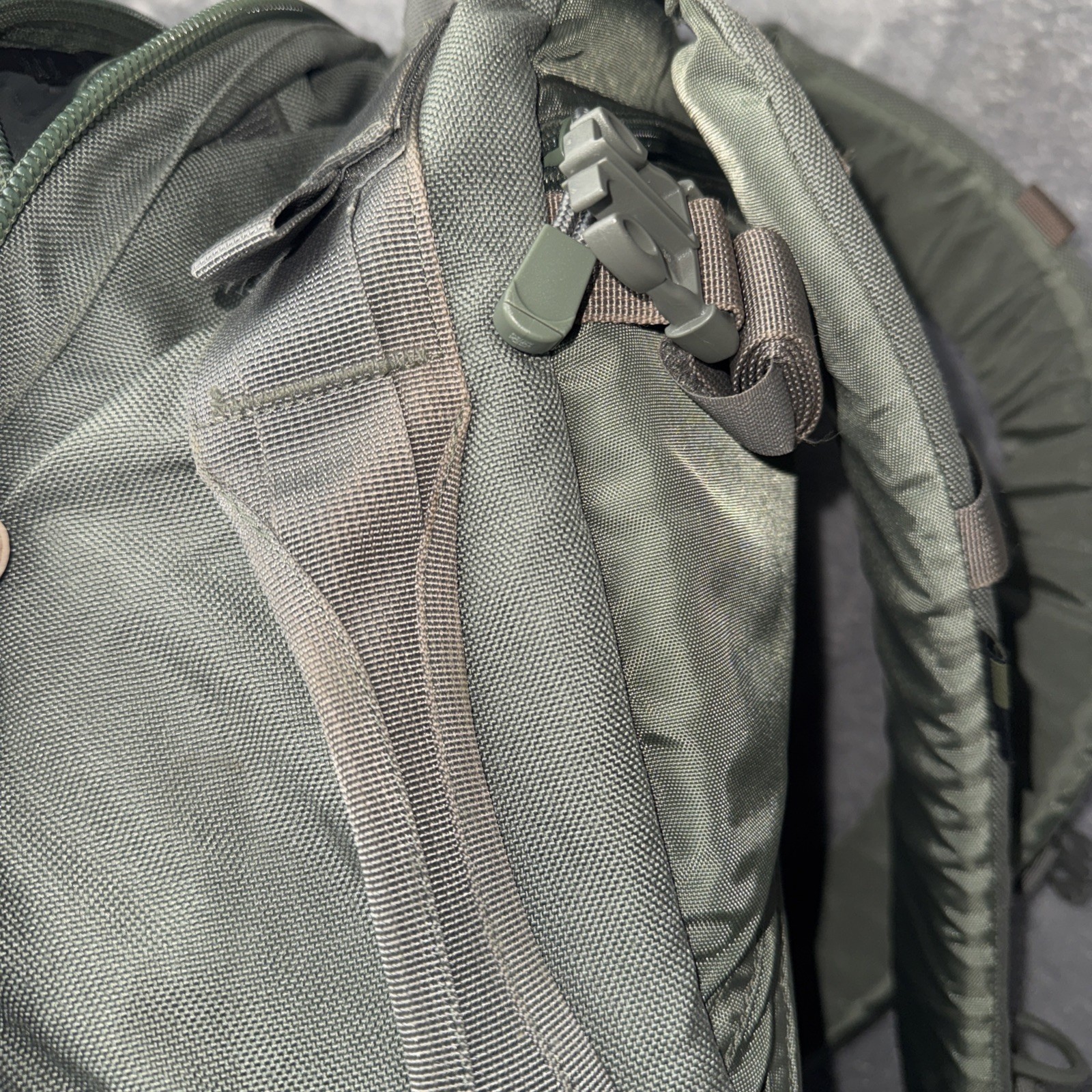 CAMELBAK Maximum Gear Tri Zip Backpack Cordura Great Green