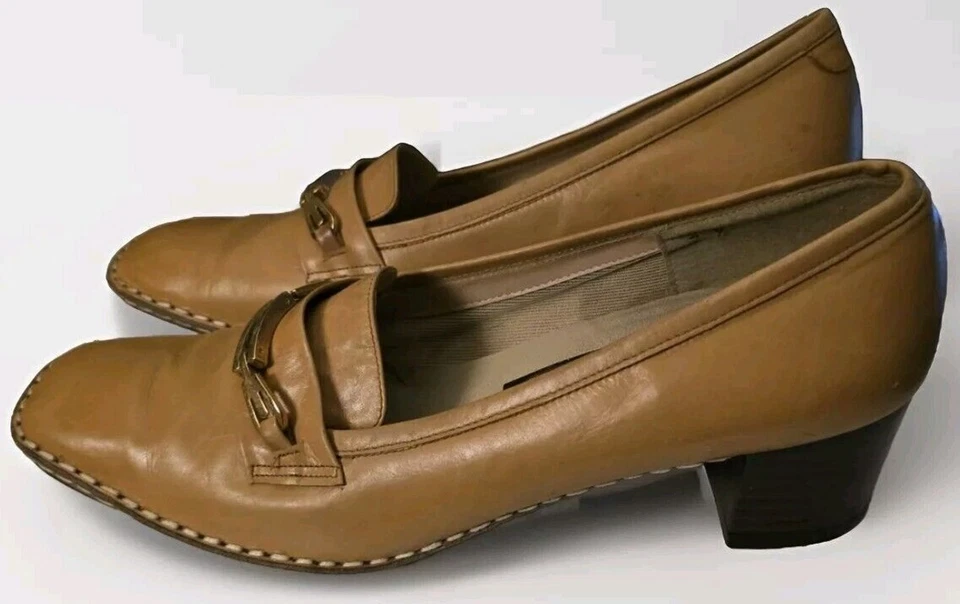 Hermosos mocasines de cuero tostado Andrew Geller de colección hechos en Italia 8 B Foto 3 de 4