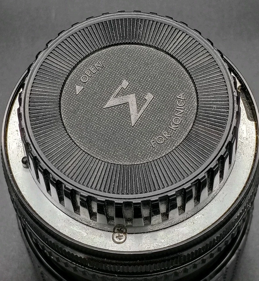 Sigma Zoom-Master 35-70mm Lens- f/2.8-4 Multi-Coated for Konica  - Image 4 of 4