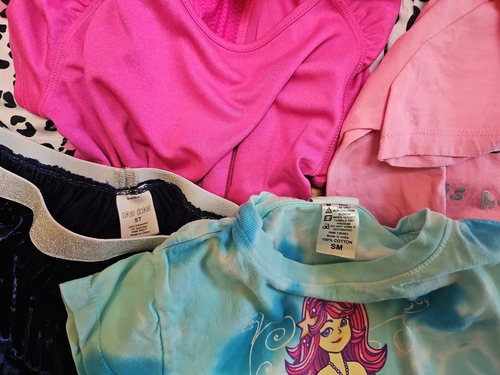 Girl Tshirts Shorts Skirts Lot 6 Years - Picture 8 of 8