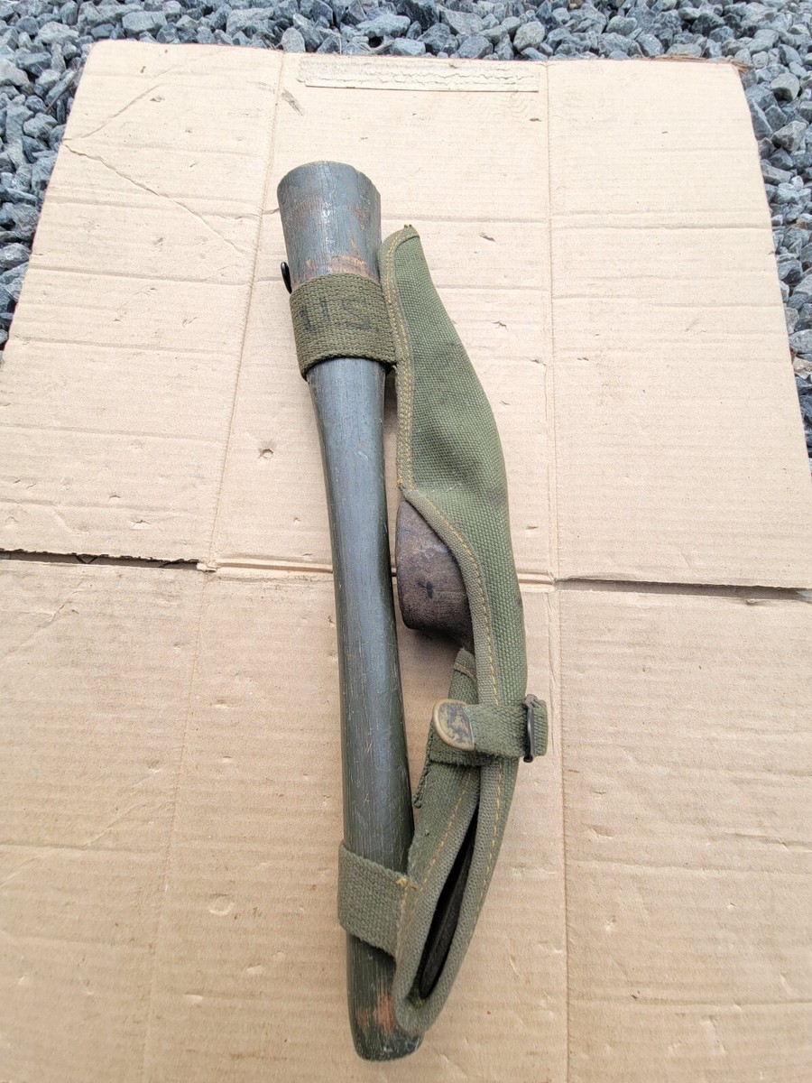 イギリス軍 キャリング フレーム 1944 パターン1945年製【実物本物】 Original 1945 WWII Diamond Warwood Trenching Mattock Pickaxe w