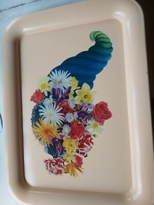 VTG 60s  TV Lap Bed Tray peach with multi colored Flowers set of 6 Large