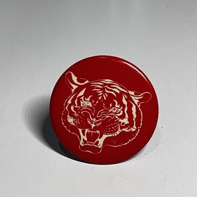 VTG Tiger Pinback Button Roaring Wild Animal Red White Graphic Pin Badge