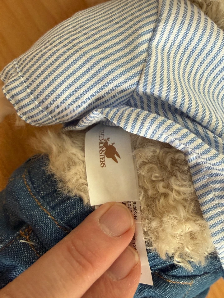 Pop Mart  The Monsters Labubu Flip With Me Vinyl Plush Doll - 40cm - NEU  - Bild 2 von 4