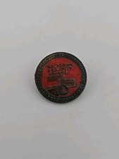 Prendedor de Colección Premio Seguridad Nacional Segunda Guerra Mundial Esmalte Rojo Defensa Civil Insignia Frontal Hogar