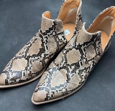 STEVE MADDEN Joella Ankle Boots Womens 7M Snake Print Slip-On Booties