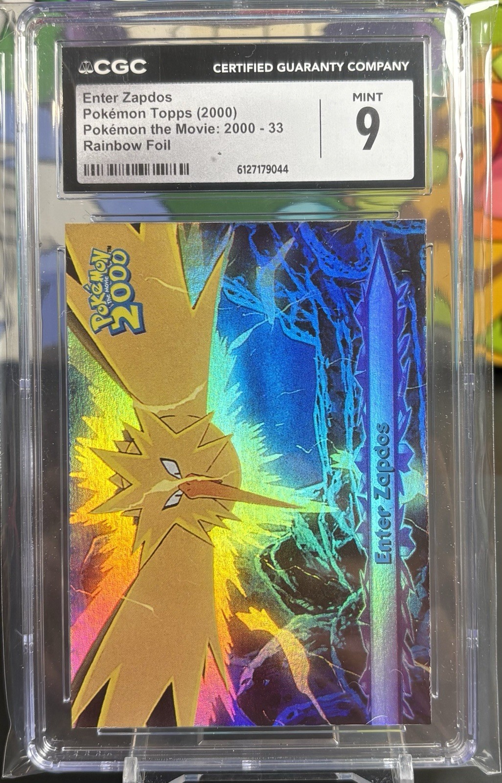 Topps Pokemon The Movie 2000 Enter Zapdos #33 Rainbow Foil *POP 2, 1 Higher*