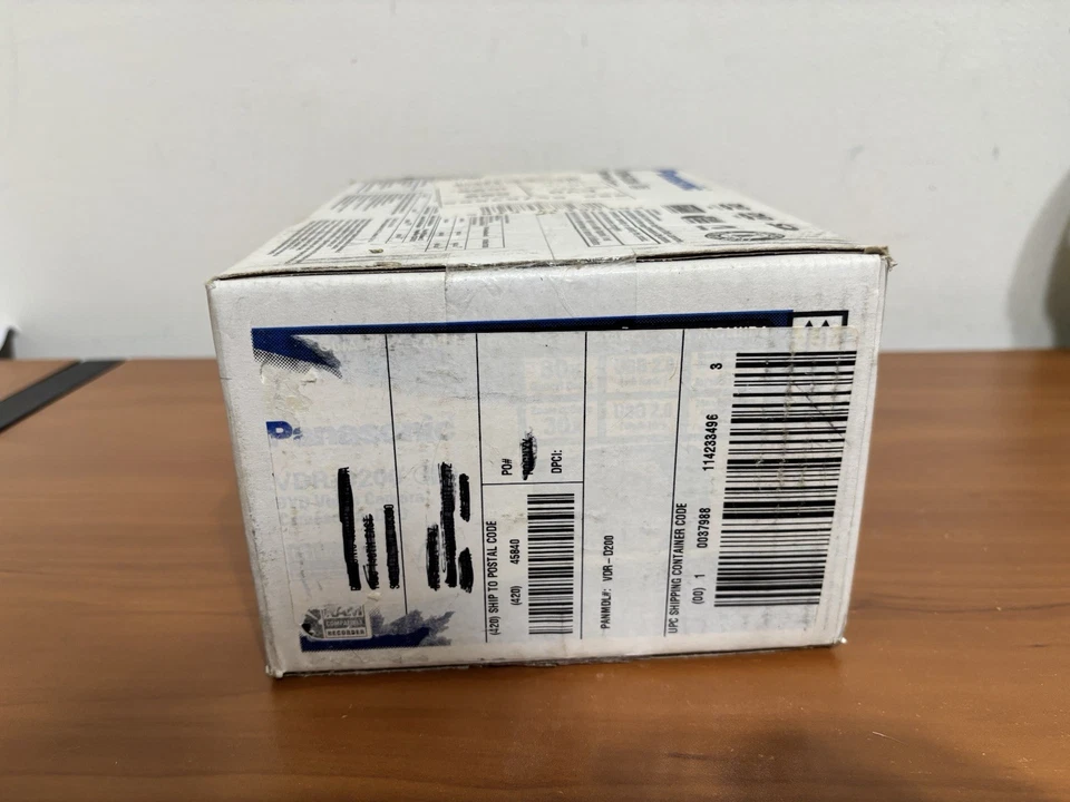 Panasonic VDR-D200 DVD Video Camera 30x Optical Zoom Open Box - Image 2 of 4