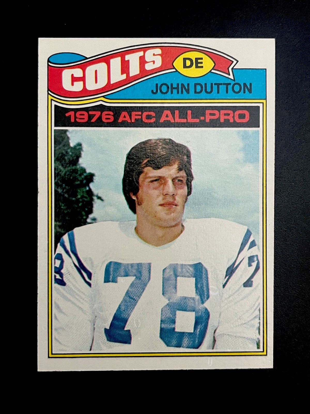 1977 Topps Football #410 John Dutton (Colts) (All Pro) NM-MT