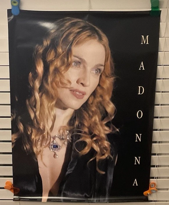 Preços baixos em Cartazes de Madonna | eBay