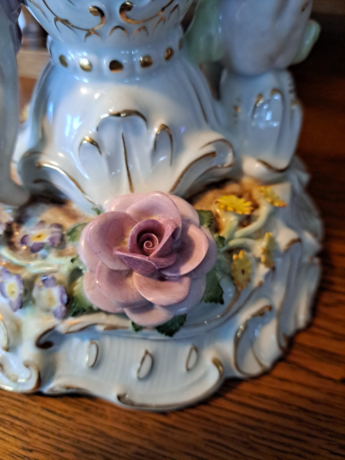 Picture 18 of 24