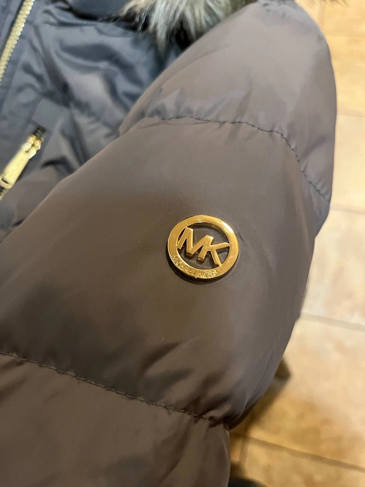 NUOVO cappotto piumino donna Michael Kors 3 4 puffer con pelliccia sintetica e cappuccio taglia 1X con etichette