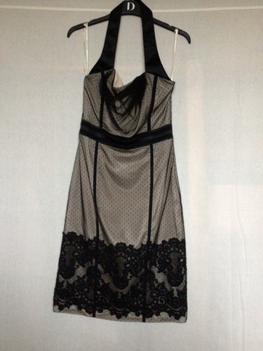 Stunning Karen Millen Black & Nude Lace Halter Neck Cocktail Dress Size 10 - Picture 5 of 8