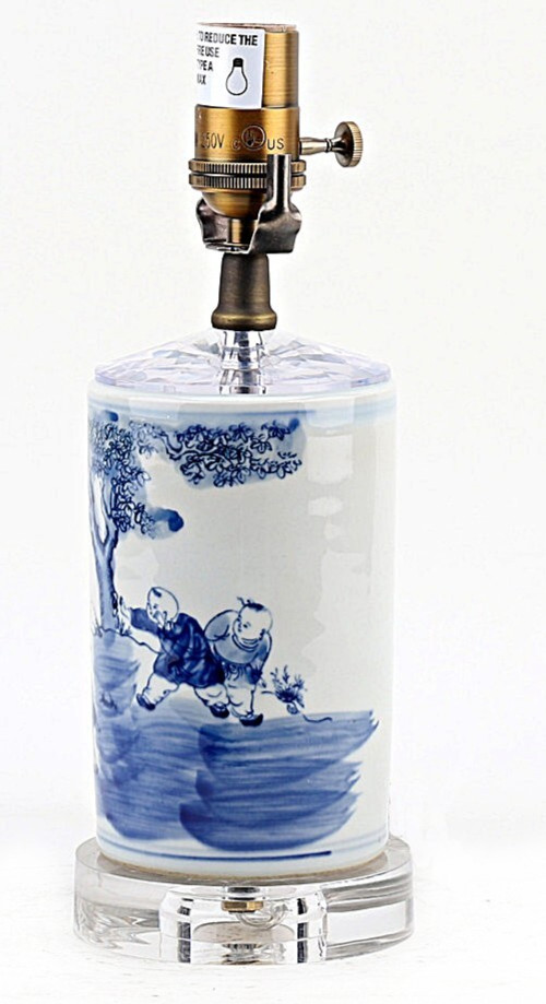 Blue, White Cylindrical Porcelain Chinoiserie Lamp. Hand Painted. With Lampshade