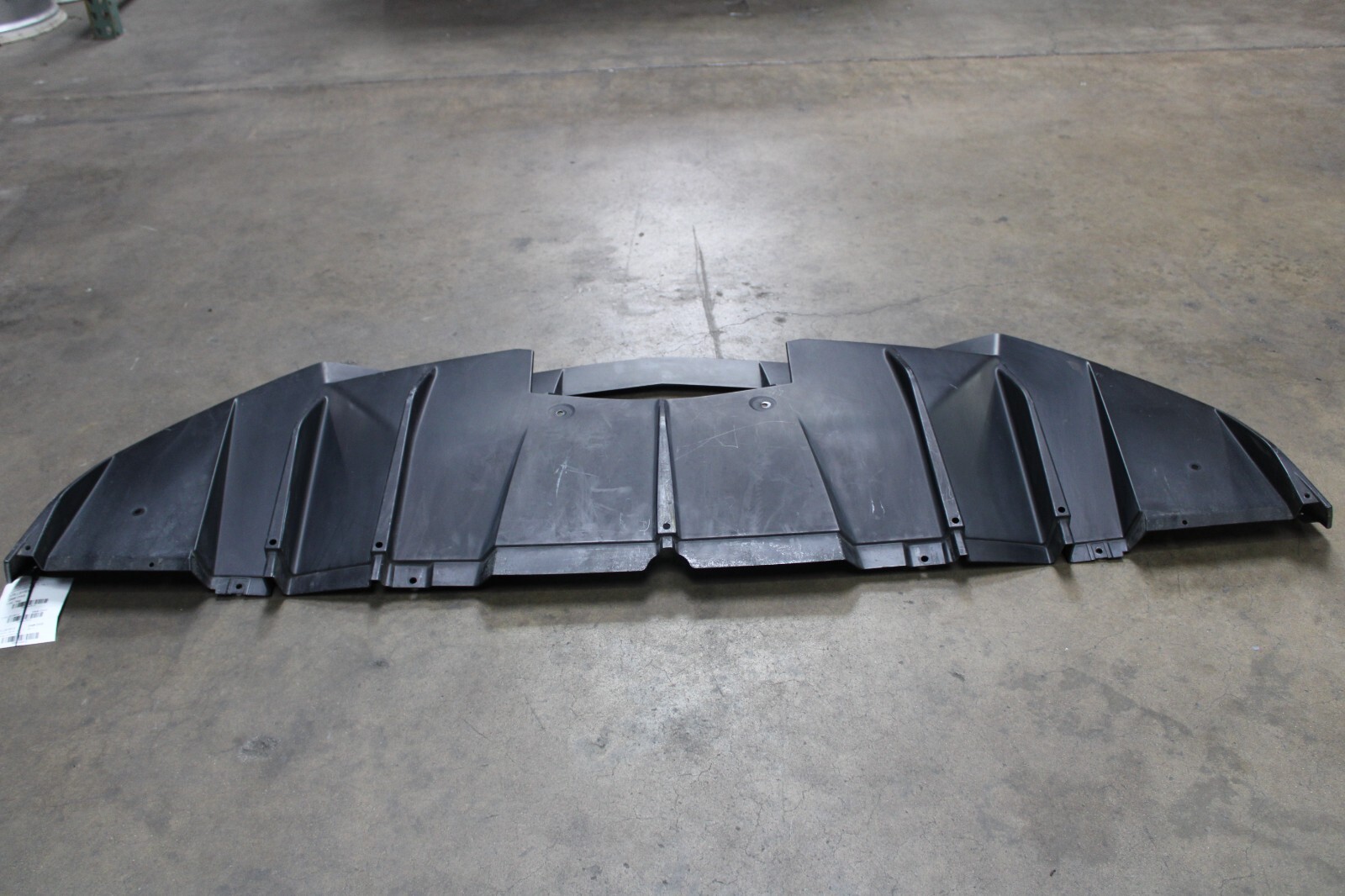 Lamborghini Aventador, Rear Valance, Scratches Used, P/N 470807539B