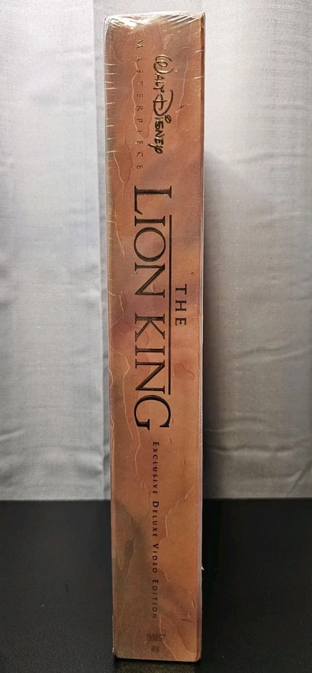 Disney The Lion King Masterpiece Exclusive Deluxe Video Edition VHS New - Image 2 of 4