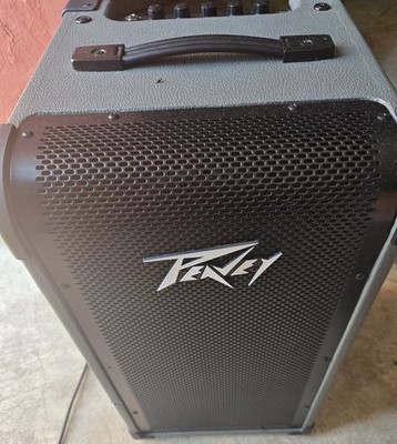 Peavey Max 208 200-watt 2x8 Bass Combo Amplifier