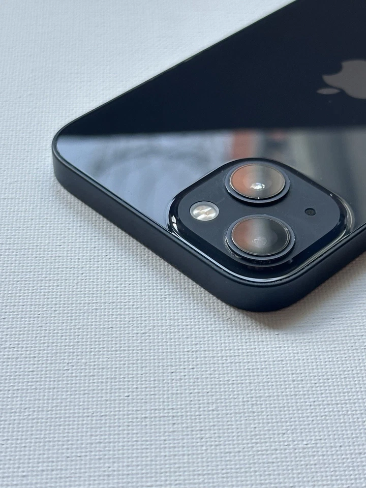 Apple iPhone 13 128GB Unlocked - VERY Good Condition - Midnight Black - 83% Batt - Image 3 of 4