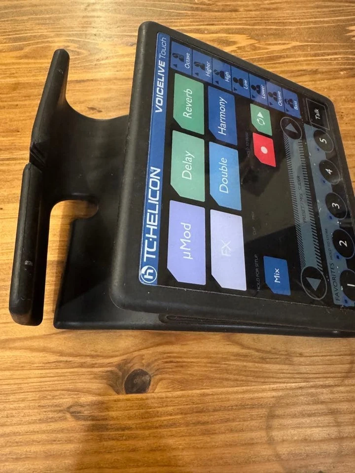 TC-Helicon Voicelive Touch Vocal Effects Processor Effector w/Adapter READ r# - Image 2 of 4