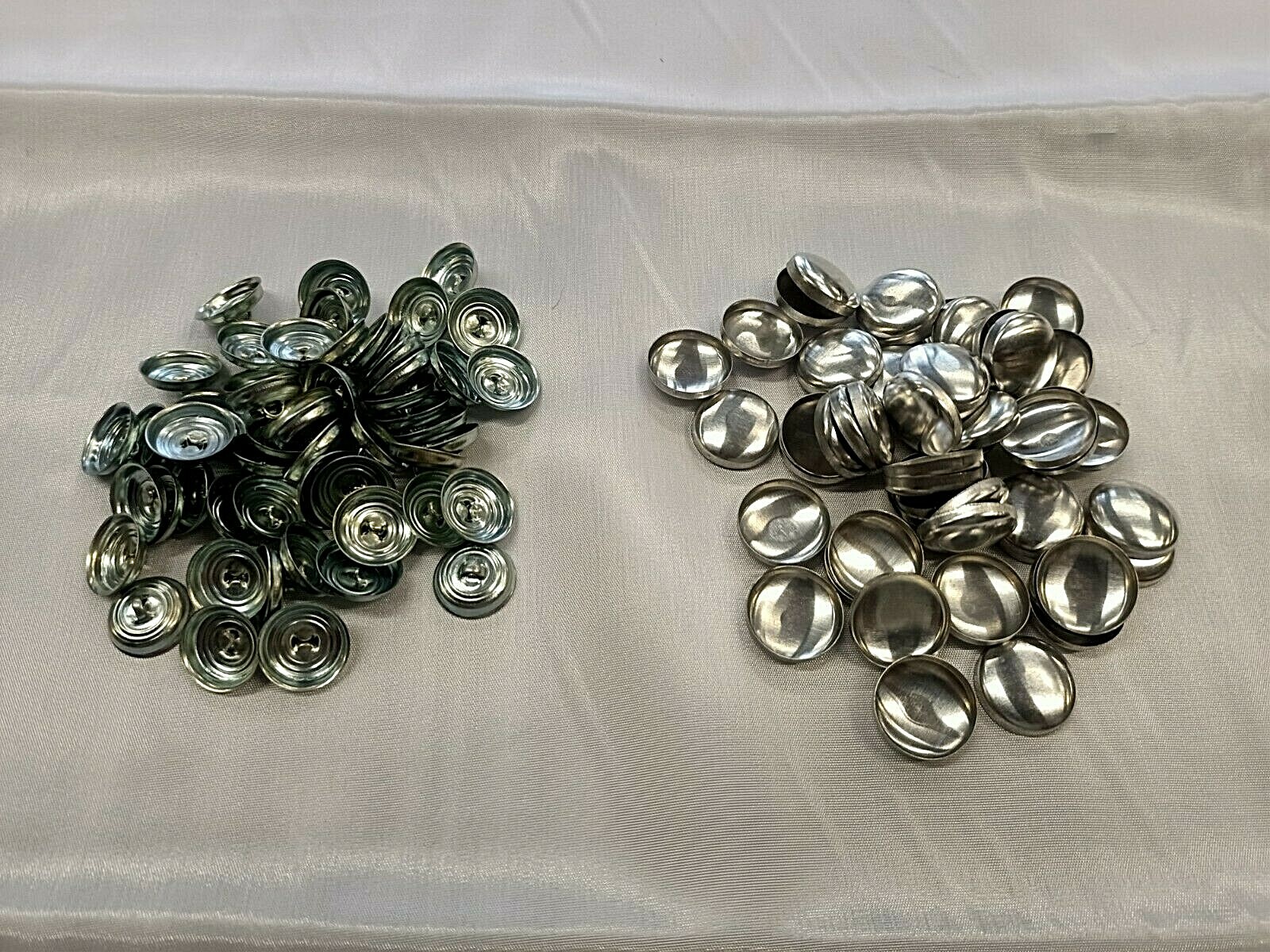 Kit Bottoni Autoposanti Per Ricoprire - 25mm, Con Strumento, Per Tessuti Leggeri - Foto 4