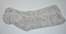 NWOT Barefoot Dreams CozyChic Stone White Women s Socks OS