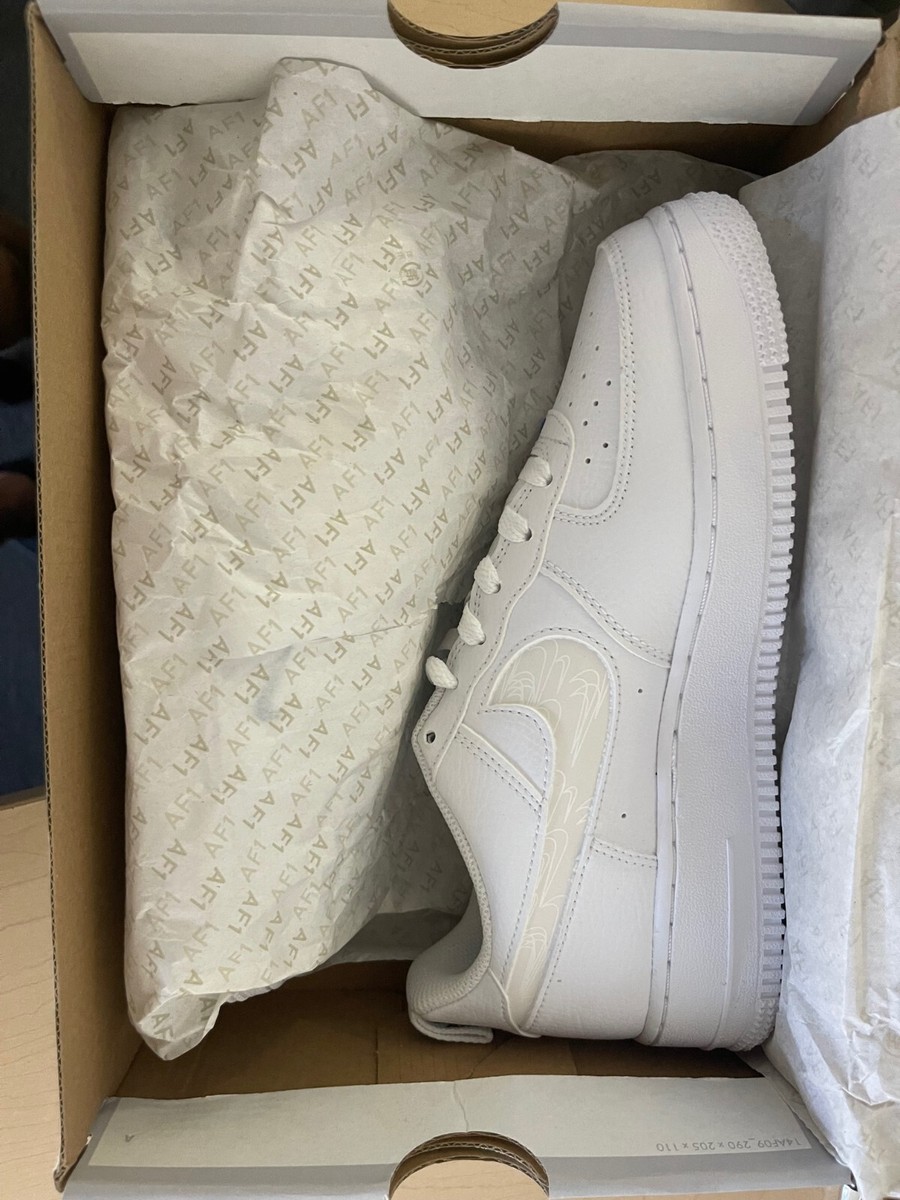 Nike Air Force 1 Low GS LV8 White Blue Size 6Y Reflective