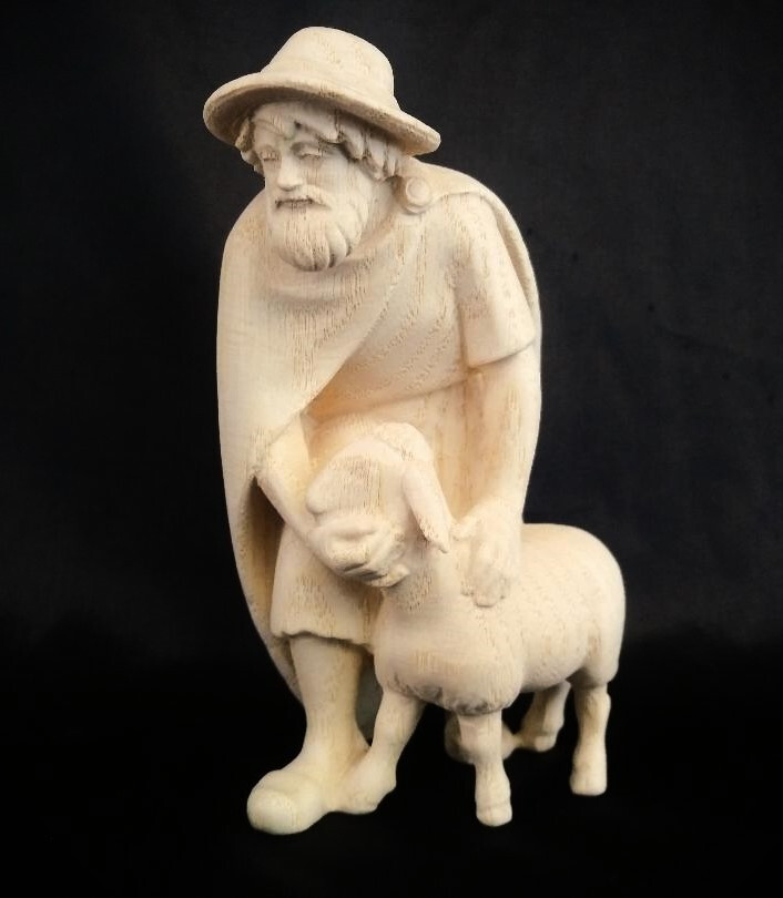 Pema Krippenfigur Hirte mit Schaf aus Massivholz in Natur für 9 cm Krippe
