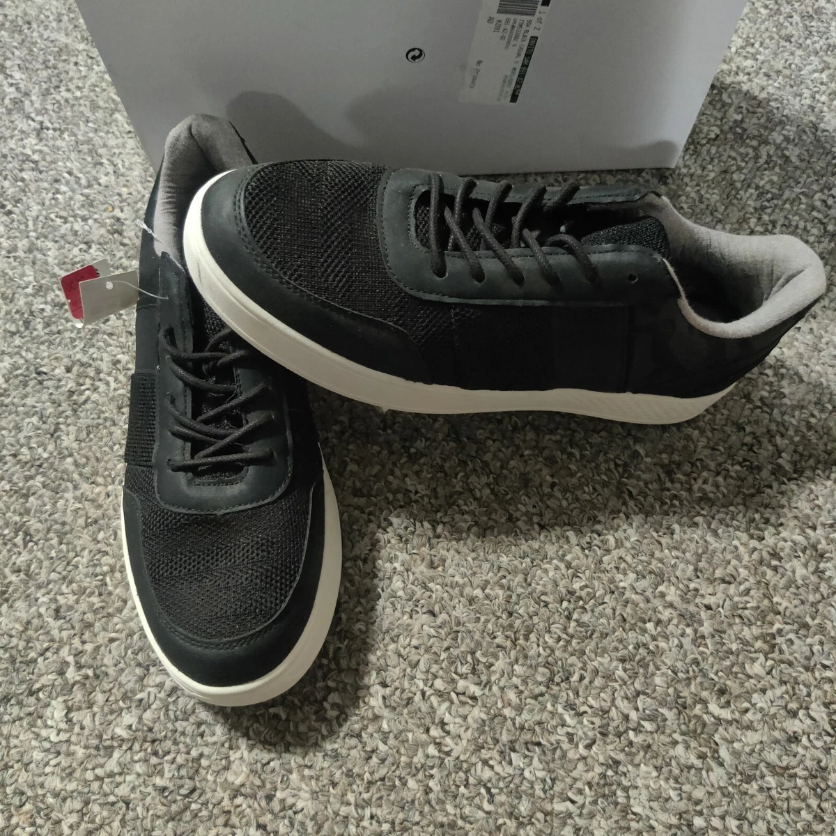 Invito sneakers outlet