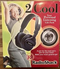 Vintage RadioShack 33-1180 Gift Pack Headphone  Earbuds Brand New Sealed