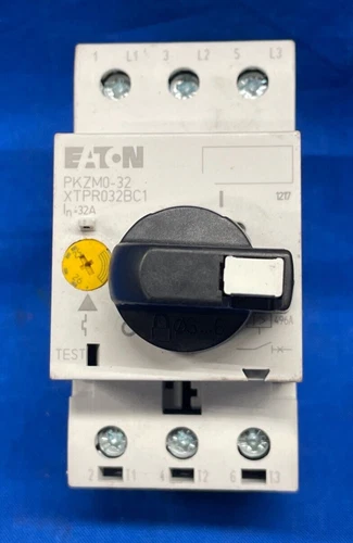 EATON CIRCUIT BREAKER PKZMO-32 3 PHASE 600V AC