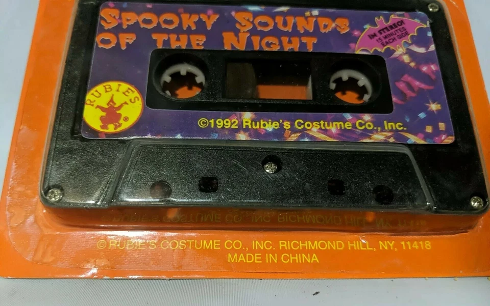 Rubie's Spooky Sounds of the Night: Halloween Music & Sound Effects! Very Rare! - Image 2 of 3