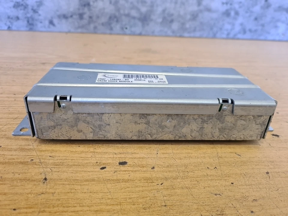 Jaguar S Type X202 2005 sedán unidad de control por voz módulo ECU 2R8F14B292BD Foto 3 de 4