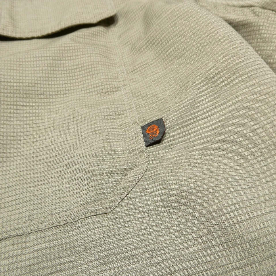 Mountain Hardwear Shirt Mens XL Khaki Long Sleeve Button Vented Hiking OM7043 - Image 4 of 4