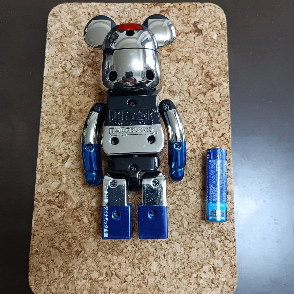 Juguete Medicom BEARBRICK Chogokin Mazinger Z Versión Metal Edición Limitada Foto 2 de 4