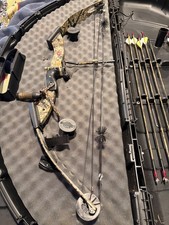 PSE Deer Hunter Compound Bow Package
