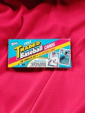 1992 Topps Traded Baseball Complete 132 Picture Cards Set Sealed