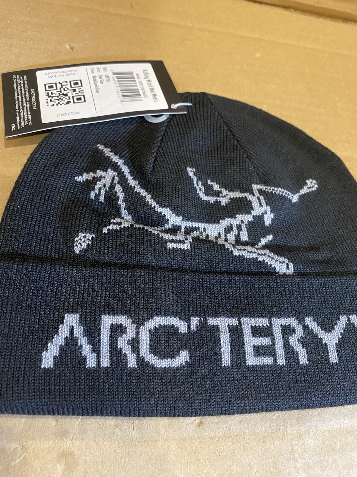 Arc'Teryx Rolling Word Hat Beanie image 2