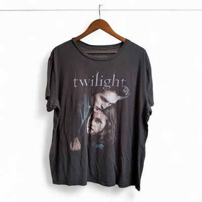 Twilight Vampire Movie Film Cute Women s 2XL Grunge Retro Bella and Edward Tee