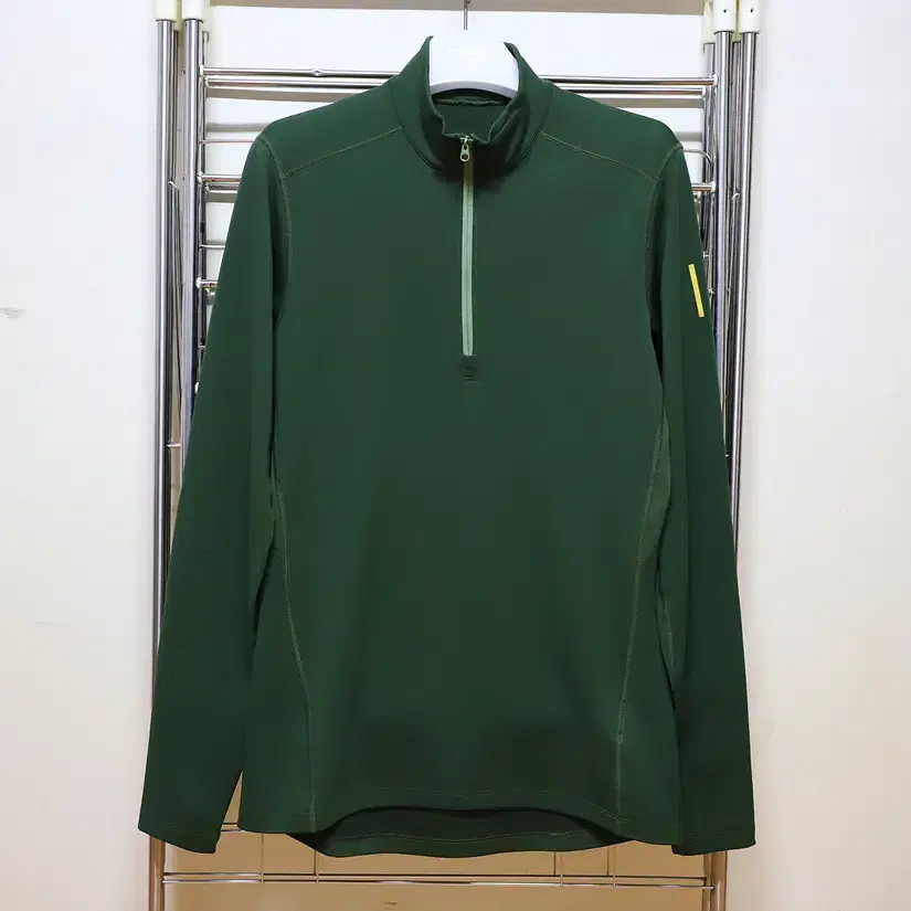 Arc'teryx Phase SV Zip Neck LS Men's Green Pre-Owned thumbnail 6