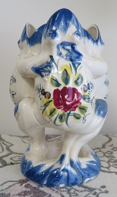 RARE Vintage 1930s Frog Vase Japan Three 3 Dancing Hugging Frogs Pottery Ceramic