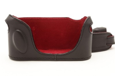New Luigi M6 Basic Plus Leather Half Case with Strap (Black) #49099