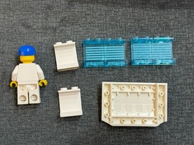 LEGO CITY: Ambulance (7890) Pre-owned. 100% Complete, Excellent Conditions