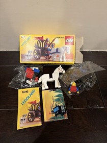 Vintage LEGO Knights Arsenal 6016 New Open Box