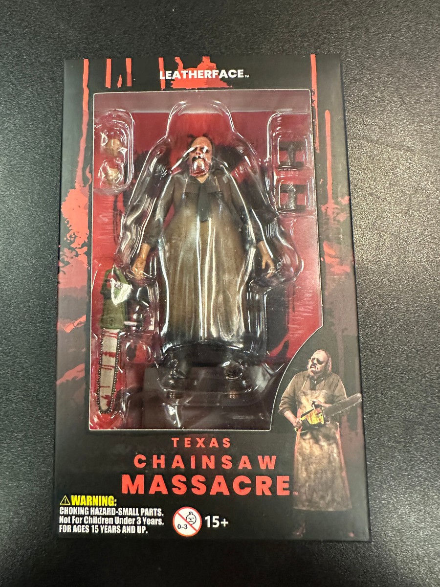 HIYA Texas Chainsaw Massacre Leatherface Figure | eBay