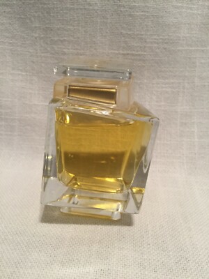 V'E Versace EDP 1 3/4 Fl. Oz. Splash Glass Dauber