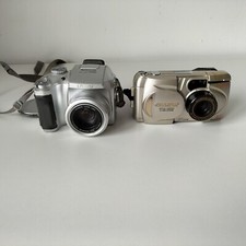 Olympus Camedia D-490 Zoom 2.1MP Digital Fuji Finepix S3000 Cameras Bundle
